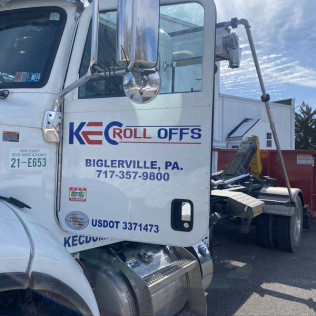 KEC Roll Offs Dumpster