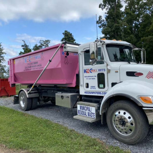 KEC Roll Offs Dumpster